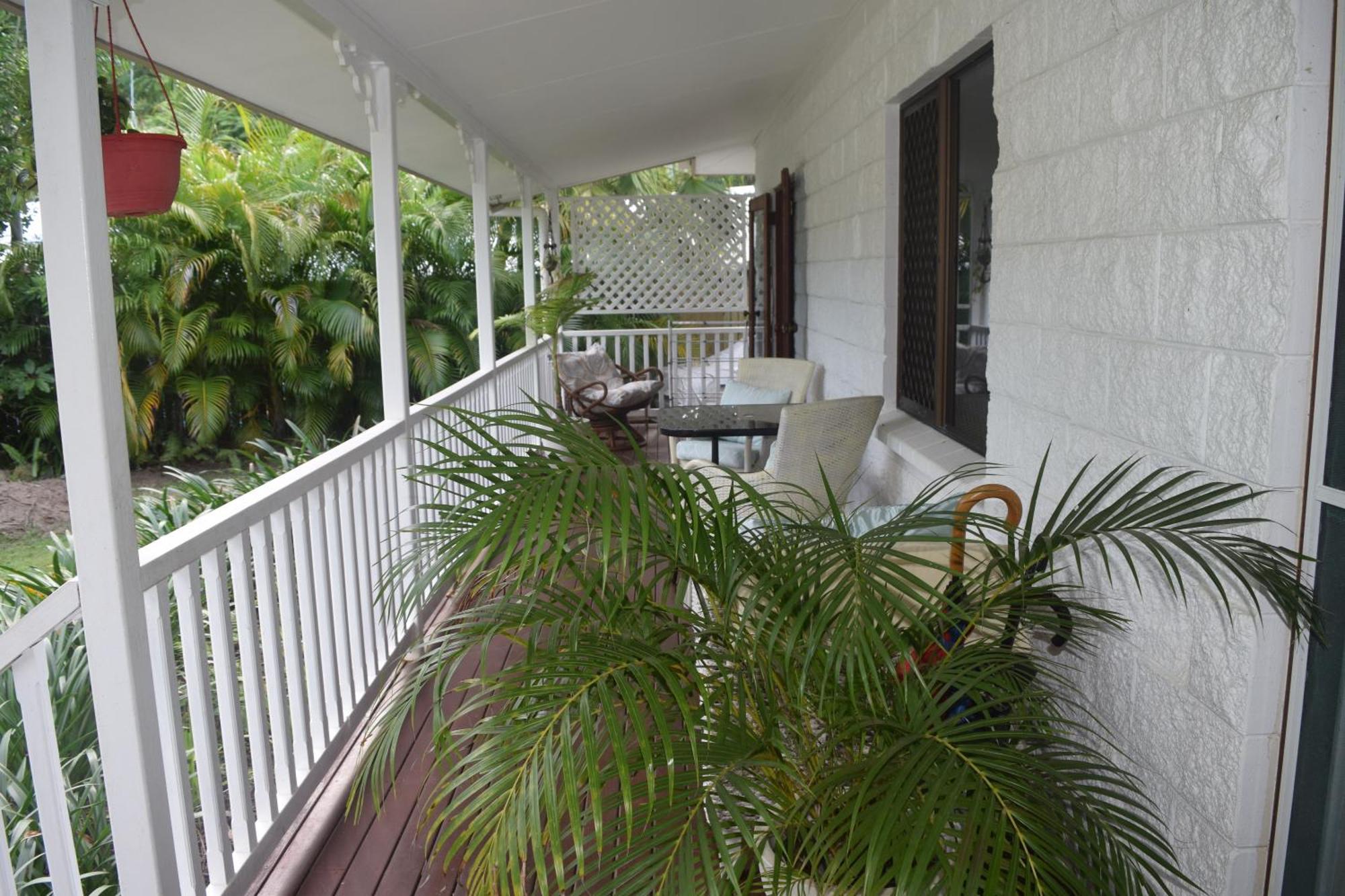 South Pacific Bed & Breakfast Clifton Beach Exterior foto